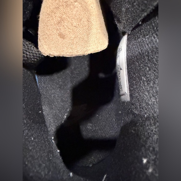 OLIVIA KIM X WMNS JORDAN 4 RETRO 'NO COVER' - Picture 6 of 9